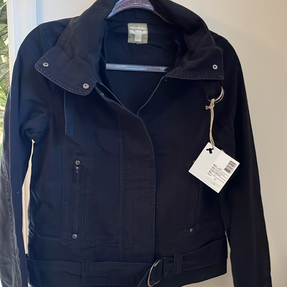 REPUBLIC CO UK BLACK DENIM JACKET. SIZE 10. NWT